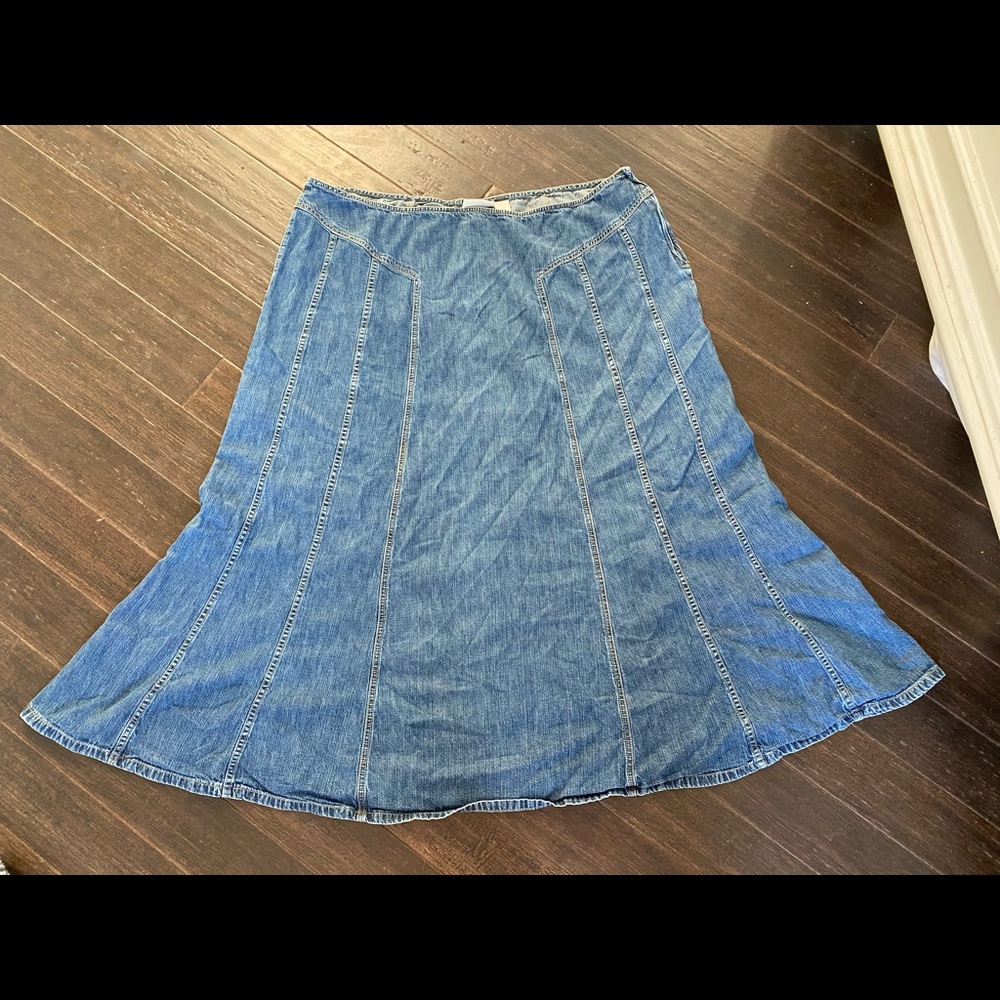 Liz Claiborne woman modest aline skirt no slits 24